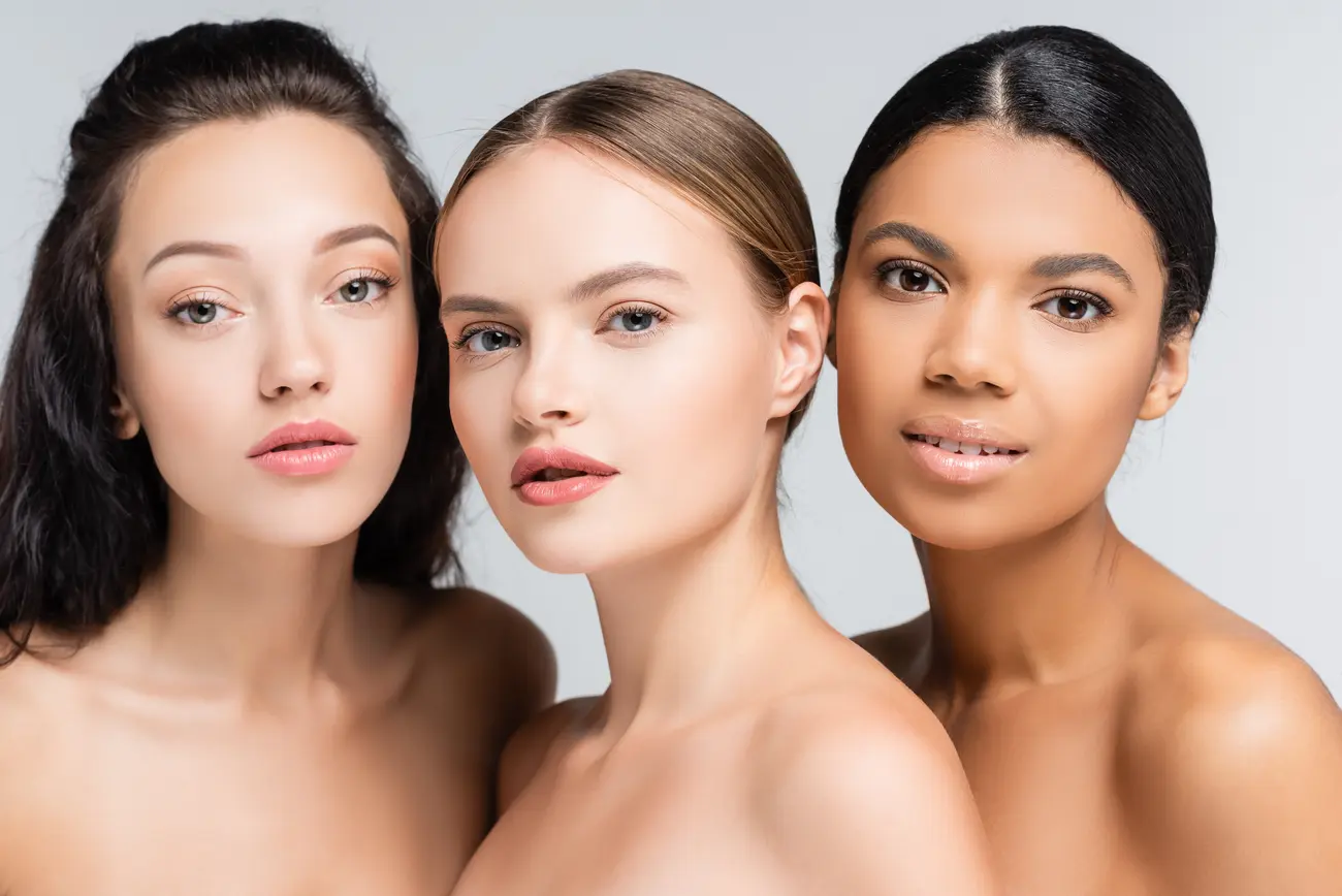 different multiethnic women with bare shoulders is 2024 11 10 15 19 08 utc